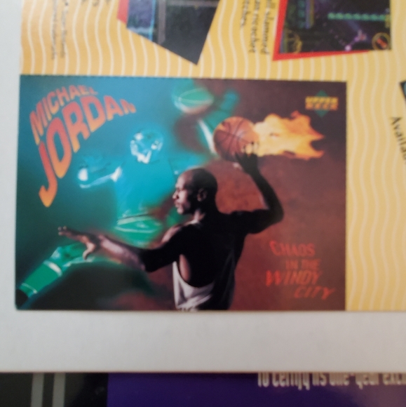 COPY - Michael Jordan Chaos in the windy city unc… - Picture 4 of 6